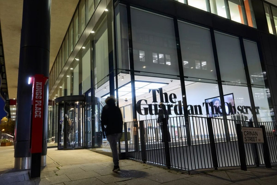 The Guardian ve The Observer çalışanları 48 saatlik greve gitti, çalışanlar patronlarını 'ihanet etmekle' suçladı