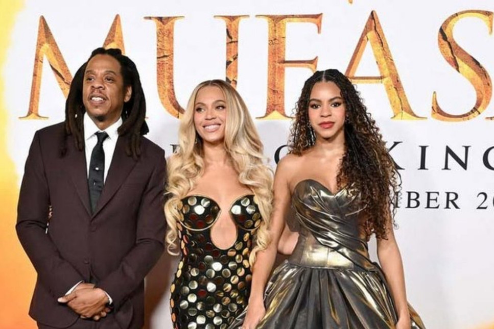 Beyonce ve Jay-Z'nin kızları Blue Ivy Carter, Mufasa: Aslan Kral galasında poz verdi