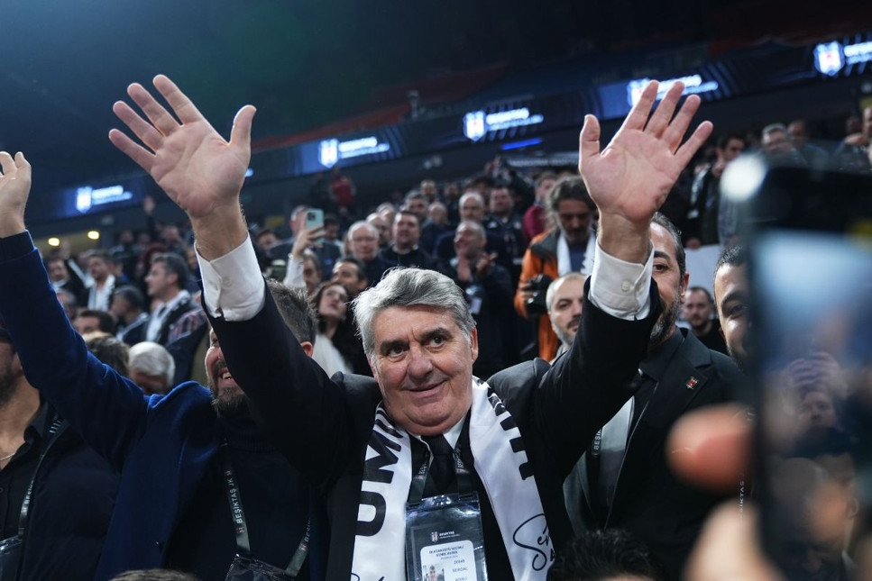 Beşiktaş'ın yeni başkanı aynı zamanda TJK'nın da başkanı olan Serdal Adalı oldu