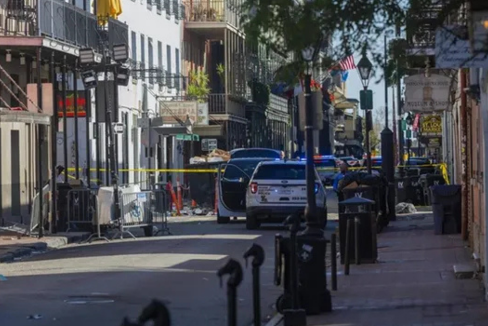 New Orleans'ta iki bomba düzeneği bulundu