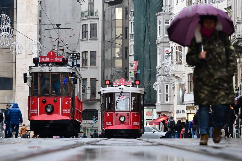 Marmara'nın batısı için sağanak ve kar, Kıyı Ege için kuvvetli yağış uyarısı