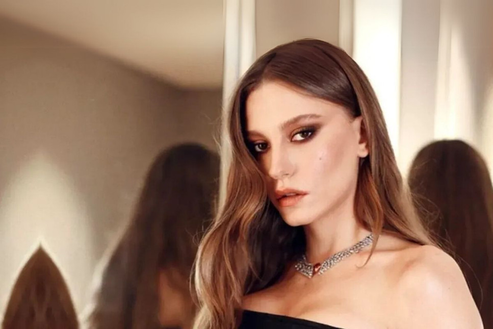 Serenay Sarıkaya, Ayşe Barım hakkındaki soruşturma kapsamında savcılığa ifadeye çağrıldı