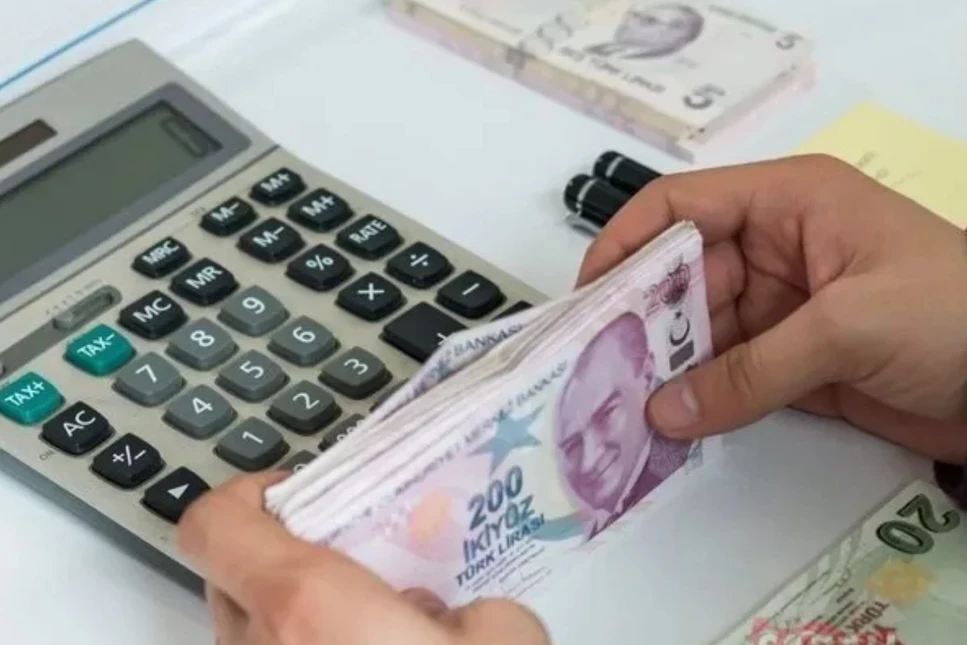 Emekli maaşına yapılan zamdan sonra bankalar promosyon yarışına düştü