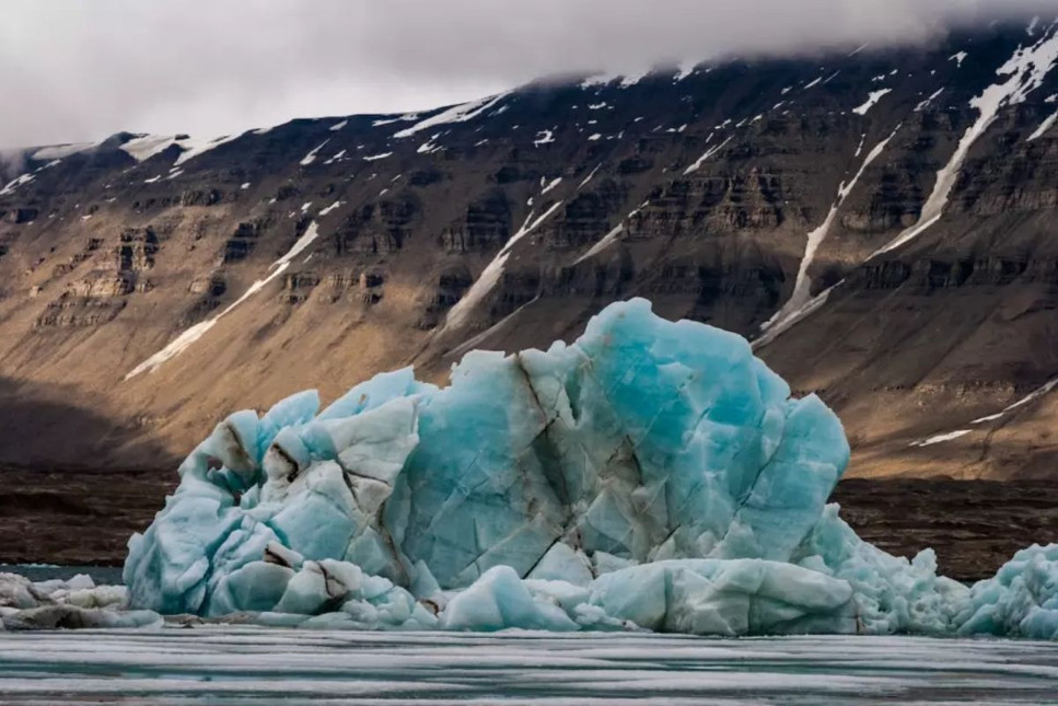 Küresel ısınma, Svalbard'daki buzulların yüzde 91'ini küçülttü 