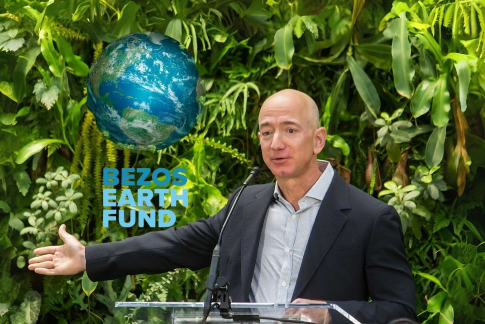 Jeff Bezos fonu, milyarderlerin Trump'a 'boyun eğeceği' korkusuyla iklim grubuna desteğini sonlandırdı