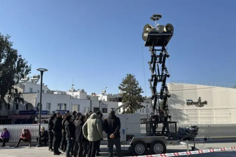 Santorini en güçlü depremi yaşadı Bodrum'a mobil siren sistemi kuruldu