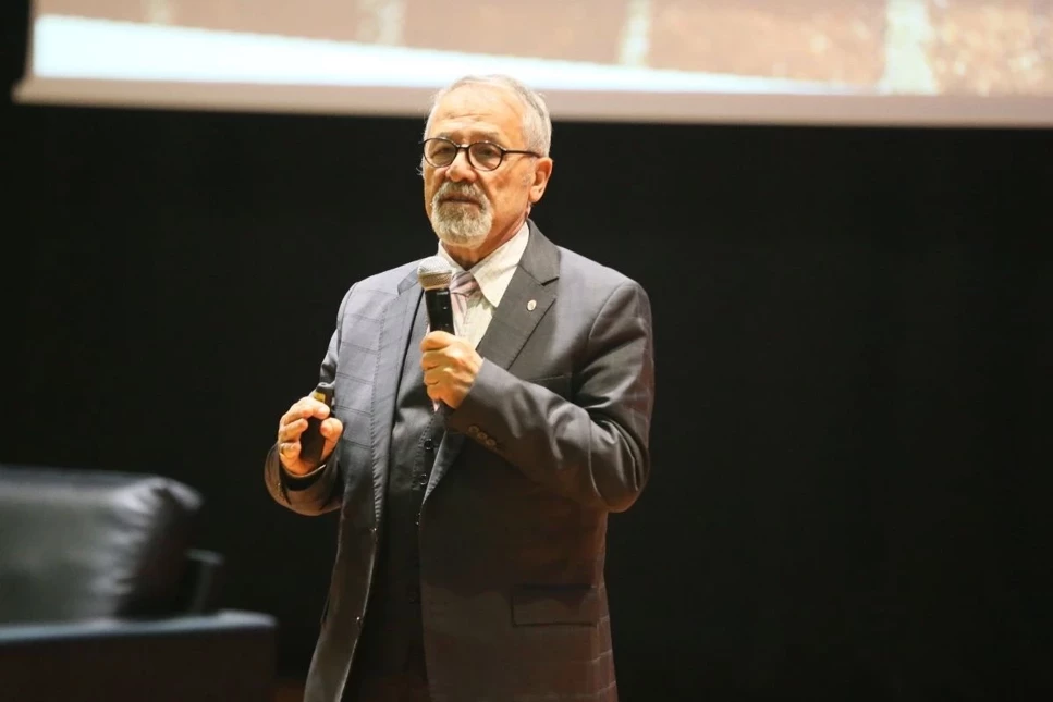 Prof. Dr. Naci Görür'den Çanakkale için uyarı: Zemini çürük