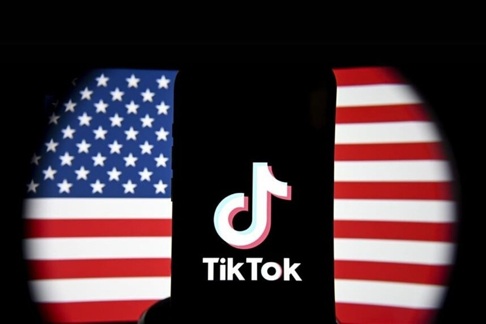 TikTok, ABD'deki Apple ve Google uygulama mağazalarına geri dönüyor