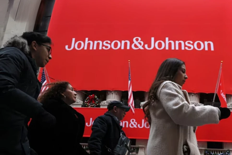 Johnson & Johnson'ın 'bebek pudrası yumurtalık kanseri yapıyor' davasında 10 milyar dolarlık teklif