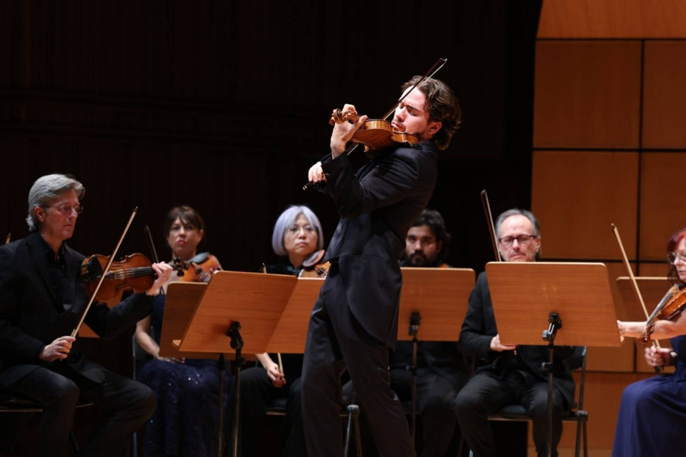 Keman virtüözü Giuseppe Gibboni Türkiye'de konser verdi