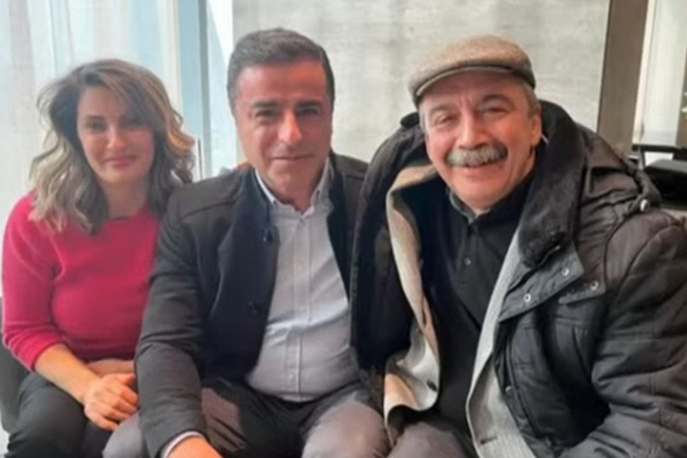 Sırrı Süreyya Önder, Selahattin Demirtaş'ın son fotoğrafını paylaştı, MHP lideri Bahçeli ile görüşmesini anlattı