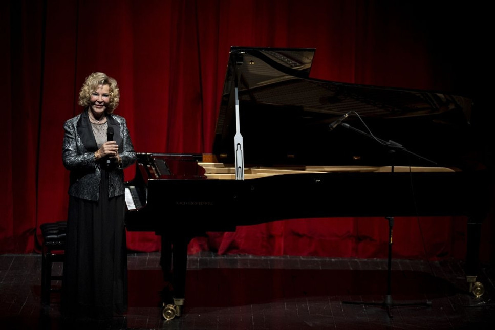 Piyanist Gülsin Onay, Kadınlar Günü'ne özel Ankara'da konser verdi