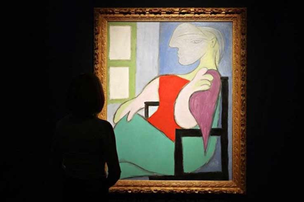 'Pencerenin yanında oturan kadın' 875 Milyon Liraya satıldı!
