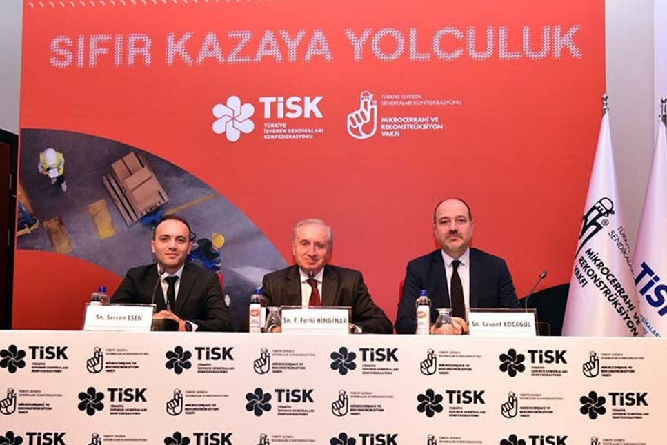 'Türkiye'nin sıfır kazaya yolculuğu' atılan imzalarla başladı