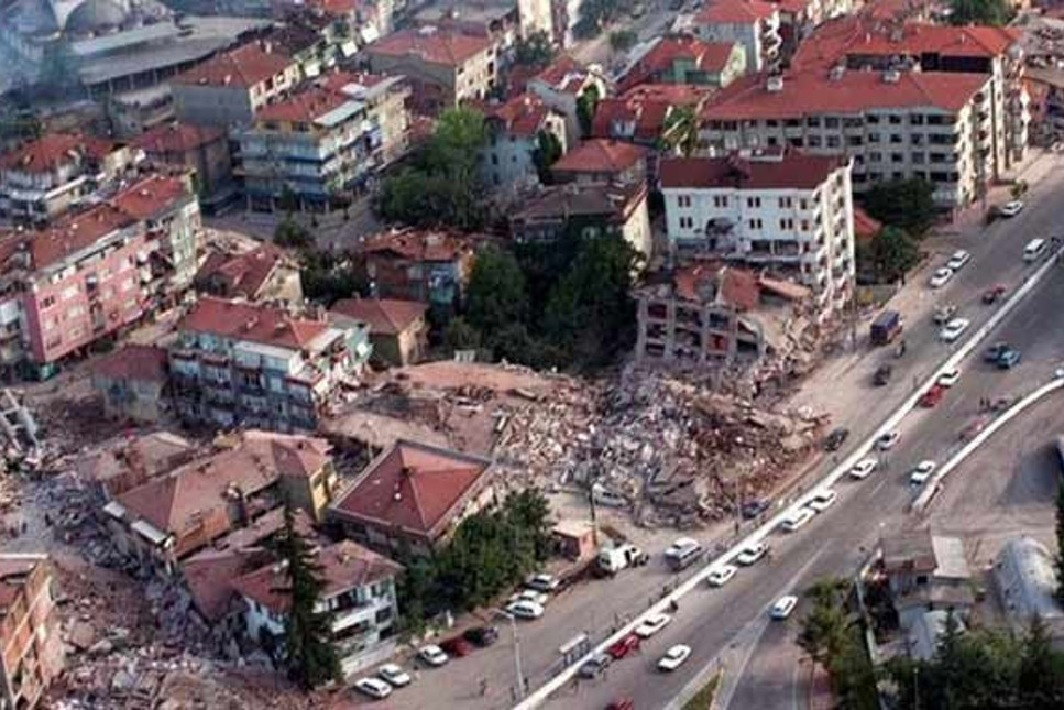 Ünlü Prof. son uyarıyı yaptı! İstanbul'da 7.6 deprem kesin