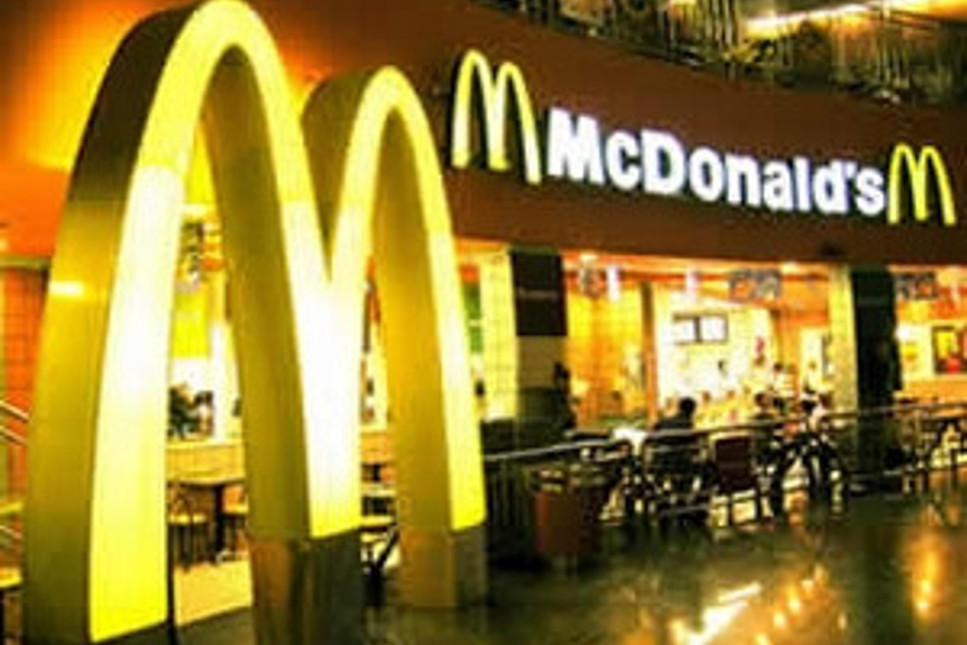 McDonald's'ın bütün şubeleri kapatılıyor