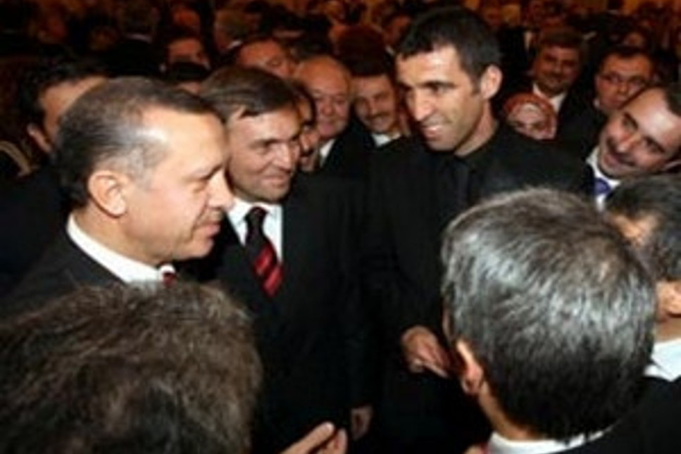 Başbakan Erdoğan, Hakan Şükür'e sahip çıktı