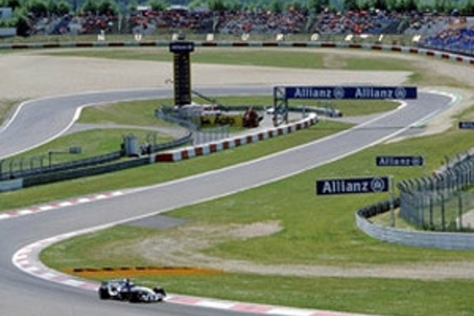 F1’de İstanbul Park’ın sıralama turu Kimi Raikkonen’in
