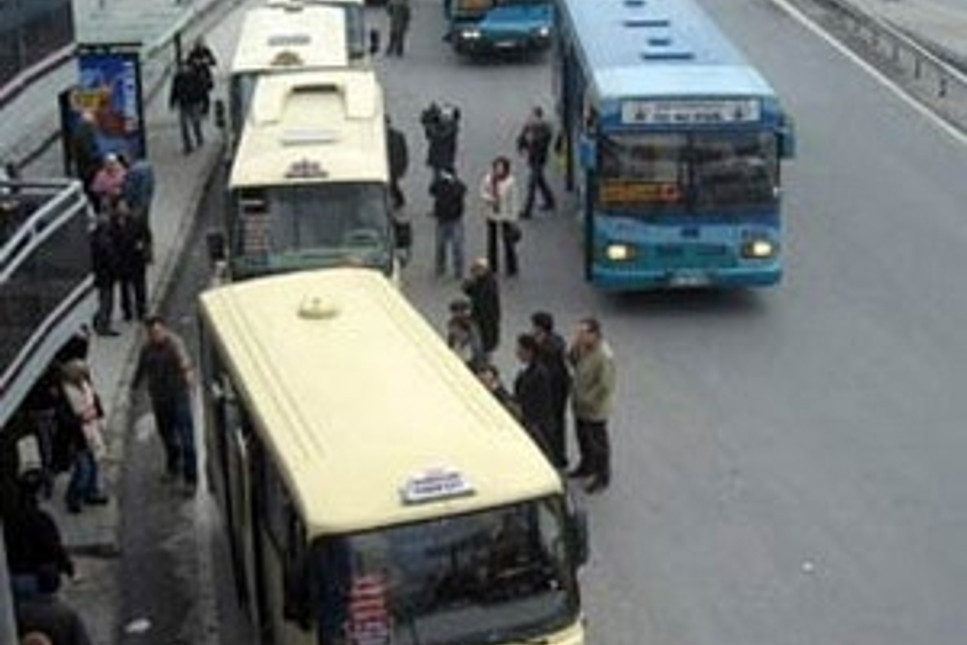 İstanbul’da minibüs kalkıyor,'havaray' geliyor!