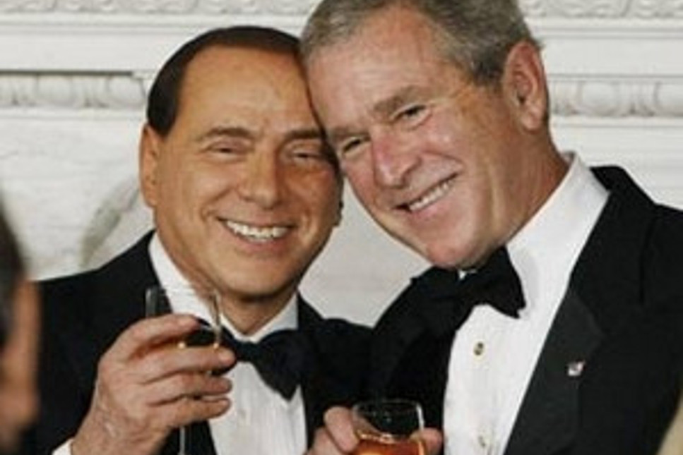 Bush'un yeni 'kankisi' Berlusconi 