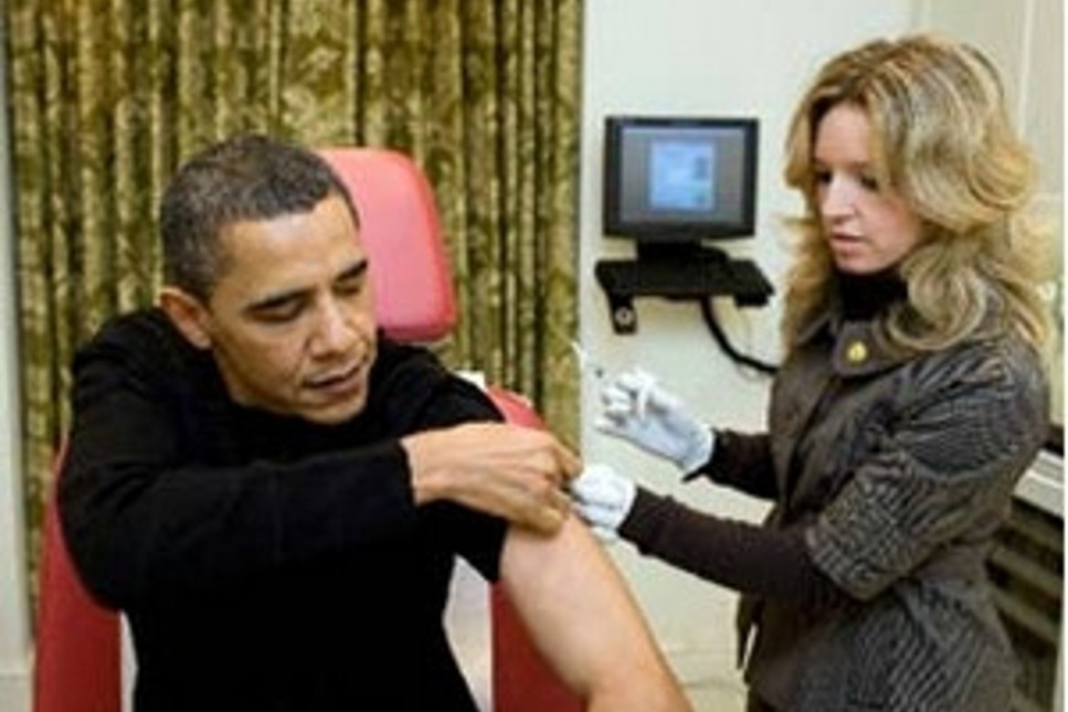Obama domuz gribi aşısı oldu