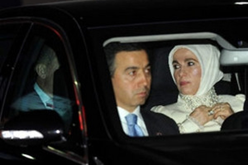 Erdoğan Ailesi sessizce taşındı