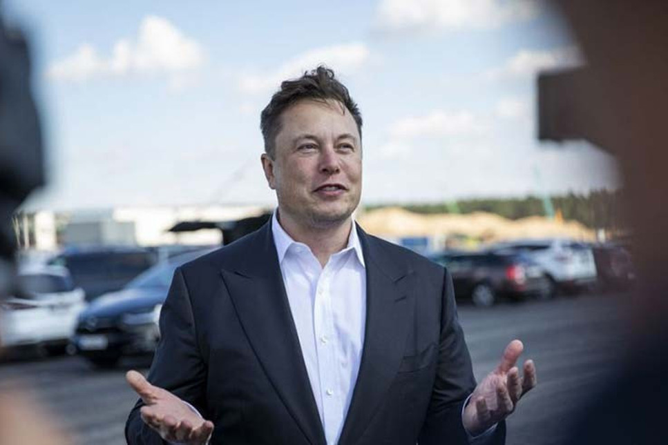 Elon Musk, 'Dünyanın en zengini' ünvanını geri aldı!