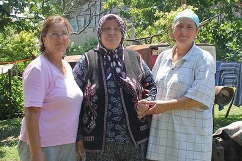 3 Türk kız kardeş Putin'e karşı! Karadenizi geçti, kardeşleri geçemedi
