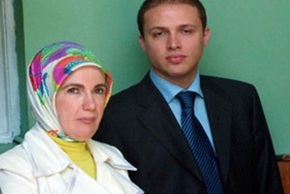 Bilal Erdoğan, anne ve babasını otelde ziyaret etti 