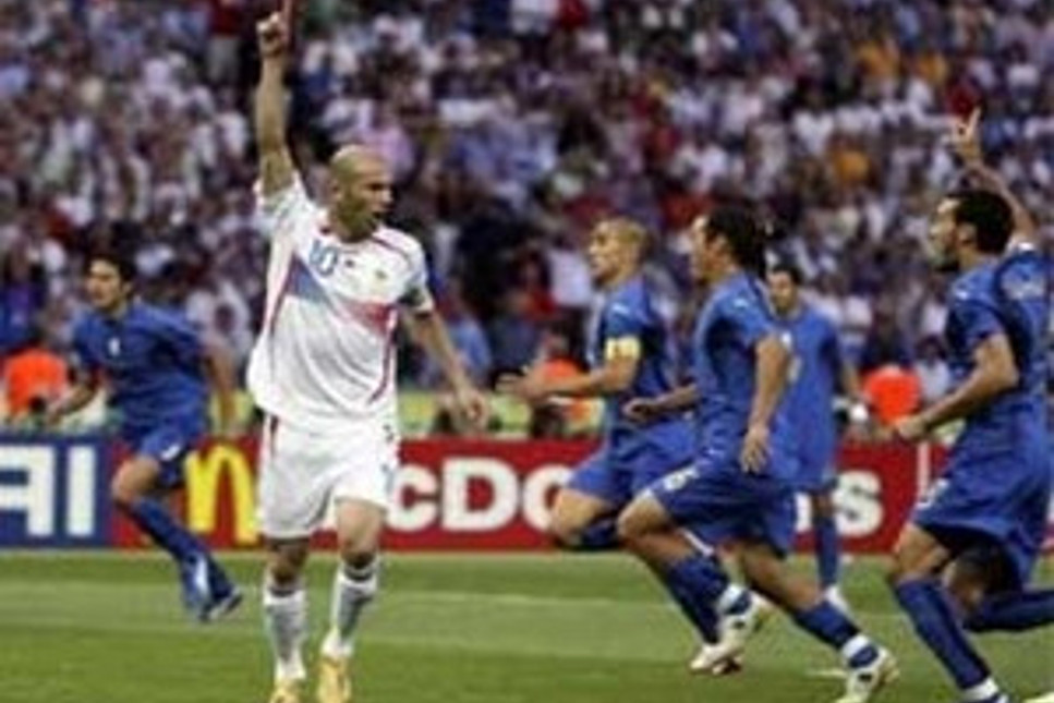 Zidane'dan kızartan veda