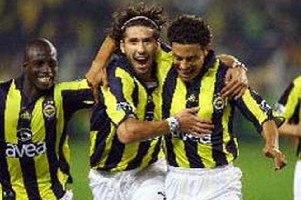 Fenerbahçe'den Sabiha Gökçen'e hediye