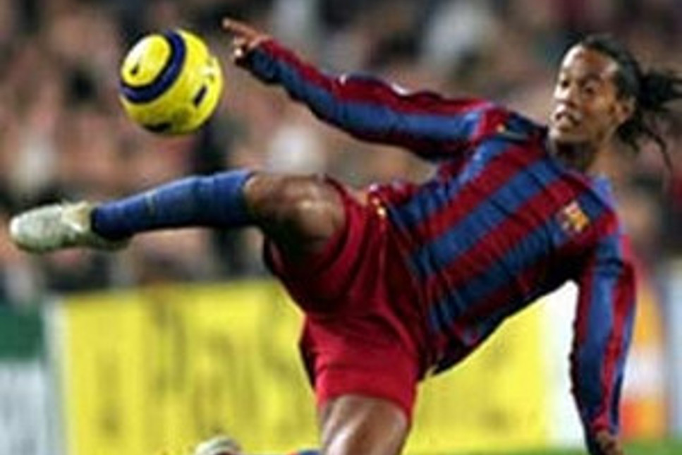Ronaldinho hangi takıma transfer oldu?