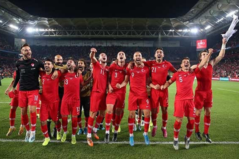 A Milli Futbol Takımının Euro 2020'de rakipler belli oldu