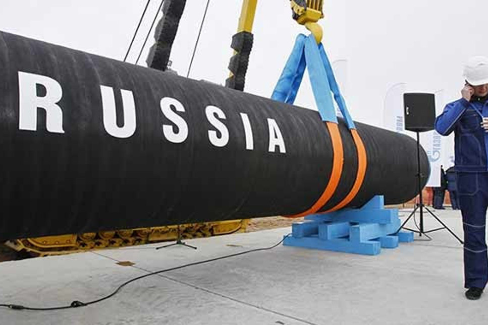 Ukrayna üzerinden geçen Rus petrol hattında akış başladı