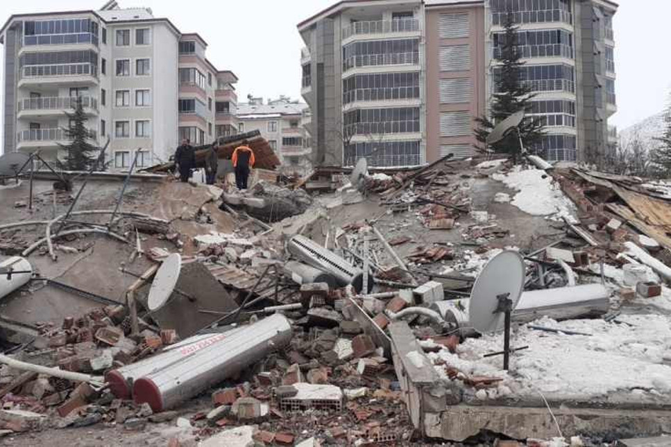 Deprem bölgesinde 66 savcı görevlendirildi