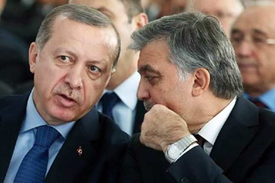 Abdullah Gül'den Cumhurbaşkanı Erdoğan'a telefon