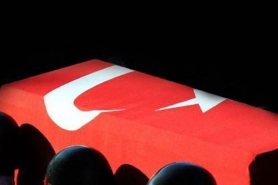 Diyarbakır'da saldırganın açtığı ateşte bir polis şehit oldu