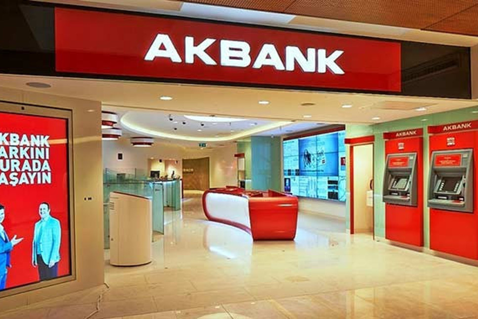 Akbank konut kredisi faizini yüzde 1.17'ye indirdi.
