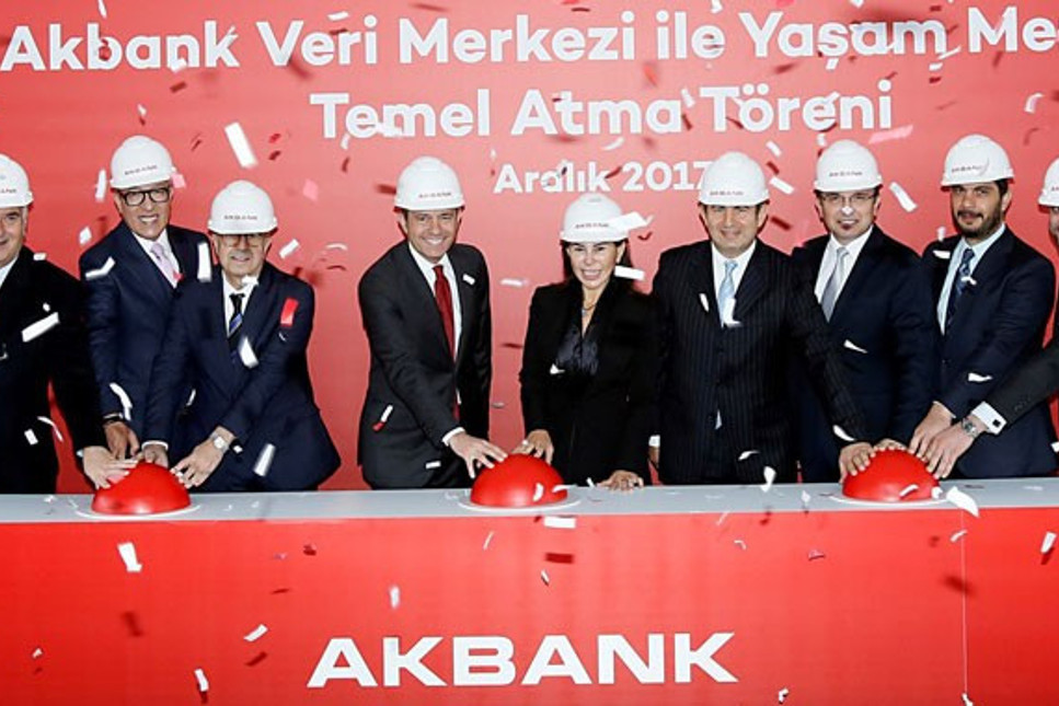 Akbank'tan bankacılığın geleceğine 250 Milyon Dolarlık yatırım