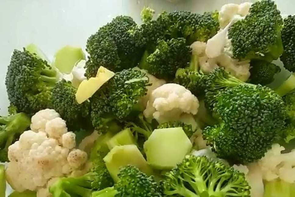 Akneli ciltlere brokoli ve karnıbahar formülü
