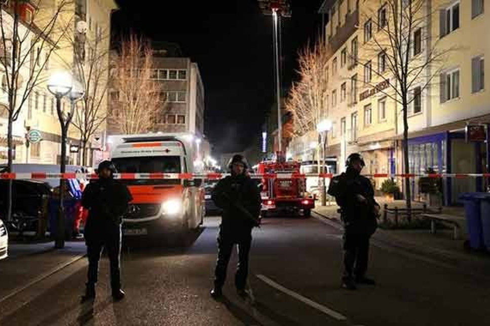 Almanya’da kafeye silahlı saldırı! 8 kişi öldü
