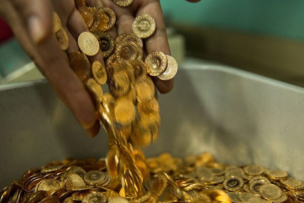 Altın satışları geçtiğimiz hafta yüzde 6 yükseldi. Altın üretimi 7.8 milyon adete çıktı