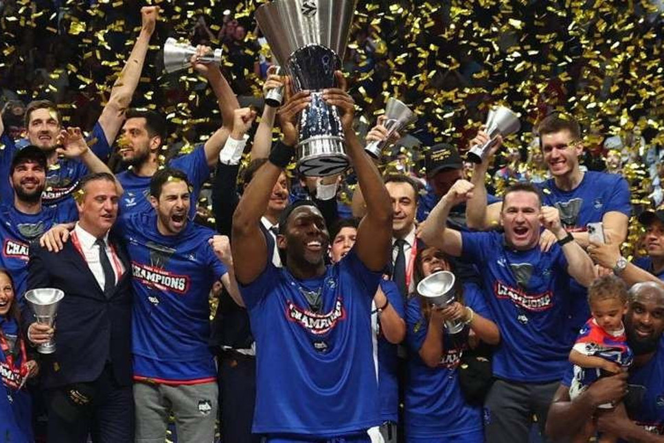 Anadolu Efes, THY Avrupa Ligi'nde üst üste ikinci kez şampiyon