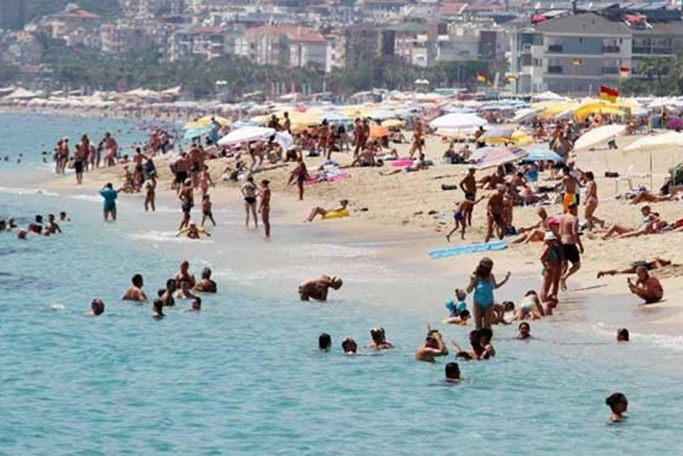 Antalya'ya hava yoluyla gelen turist sayısı 7 milyonu aştı