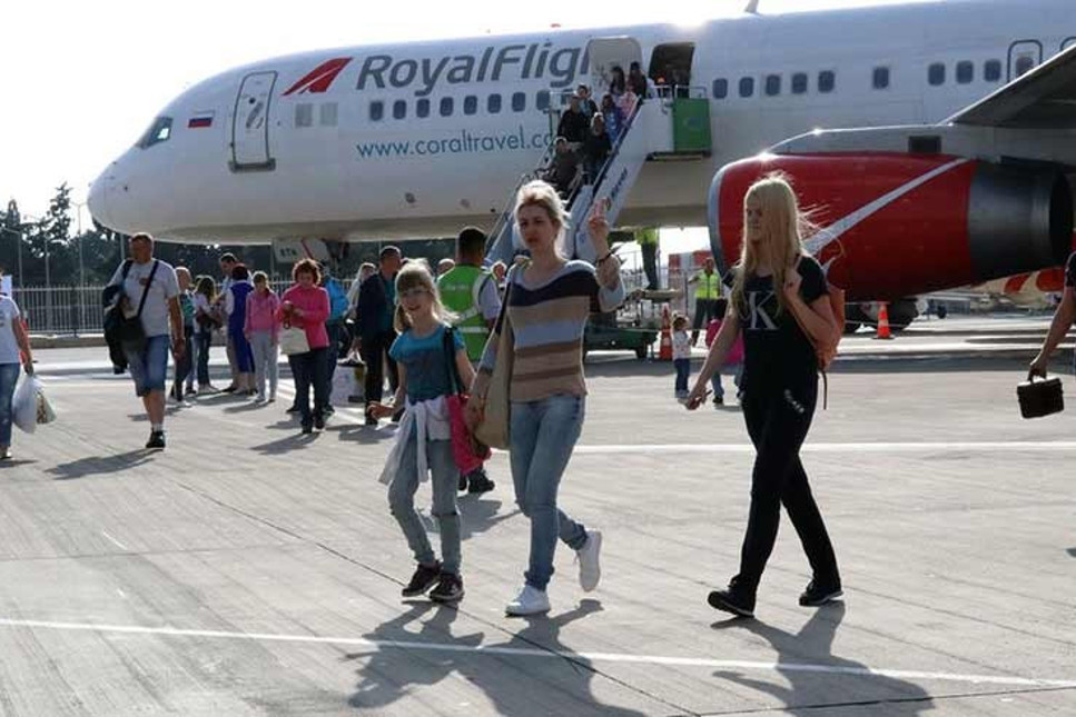Forbes açıkladı: Rusya'dan Türkiye'ye uçuşlar ne zaman başlayacak?