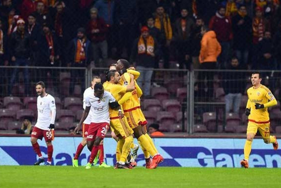 Arena'da şok! Galatasaray, Kayserispor'a yenildi..