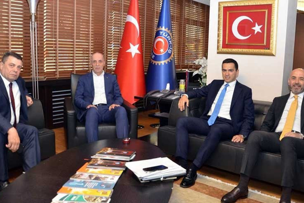 Asgari ücret için TİSK ve Türk-İş başkanları bir araya geldi