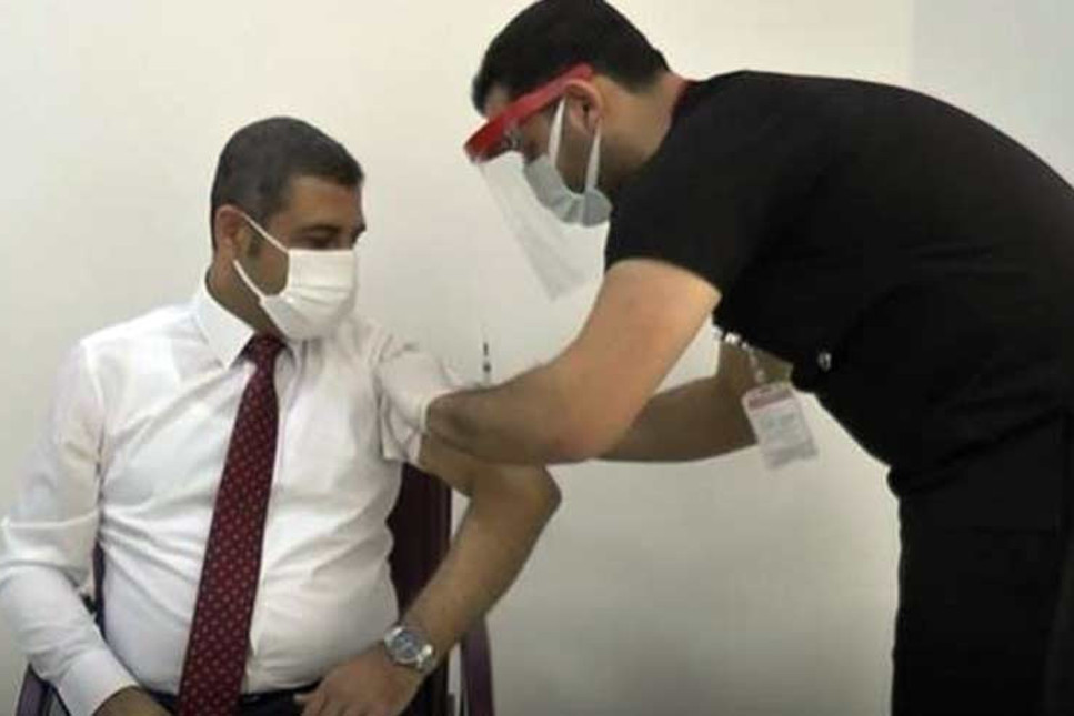 Aşı olan MHP'li milletvekili koronavirüse yakalandı