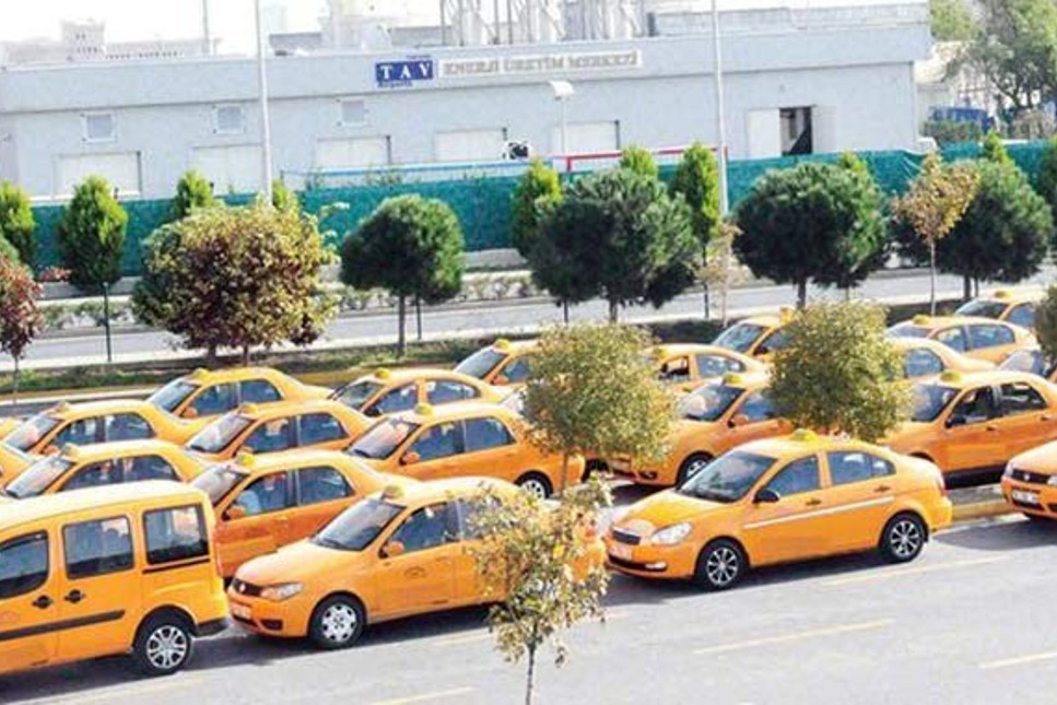 Atatürk Havalimanı’nda taksi borsası: 6.5 Milyon para dönüyor