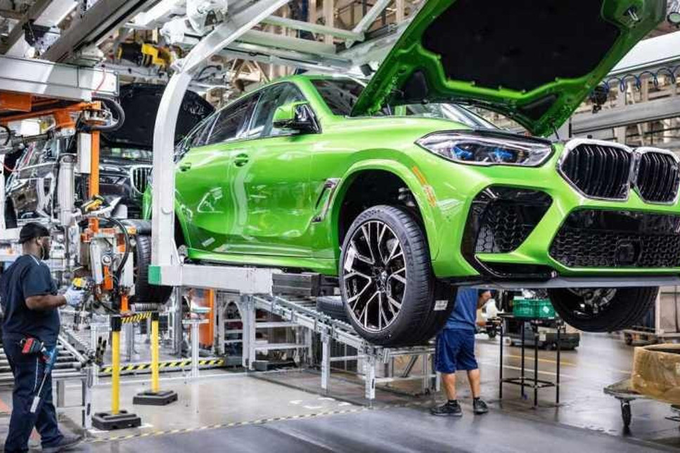 BMW, Macaristan'a fabrika kuruyor! Çeliği hangi Türk şirketi verecek?